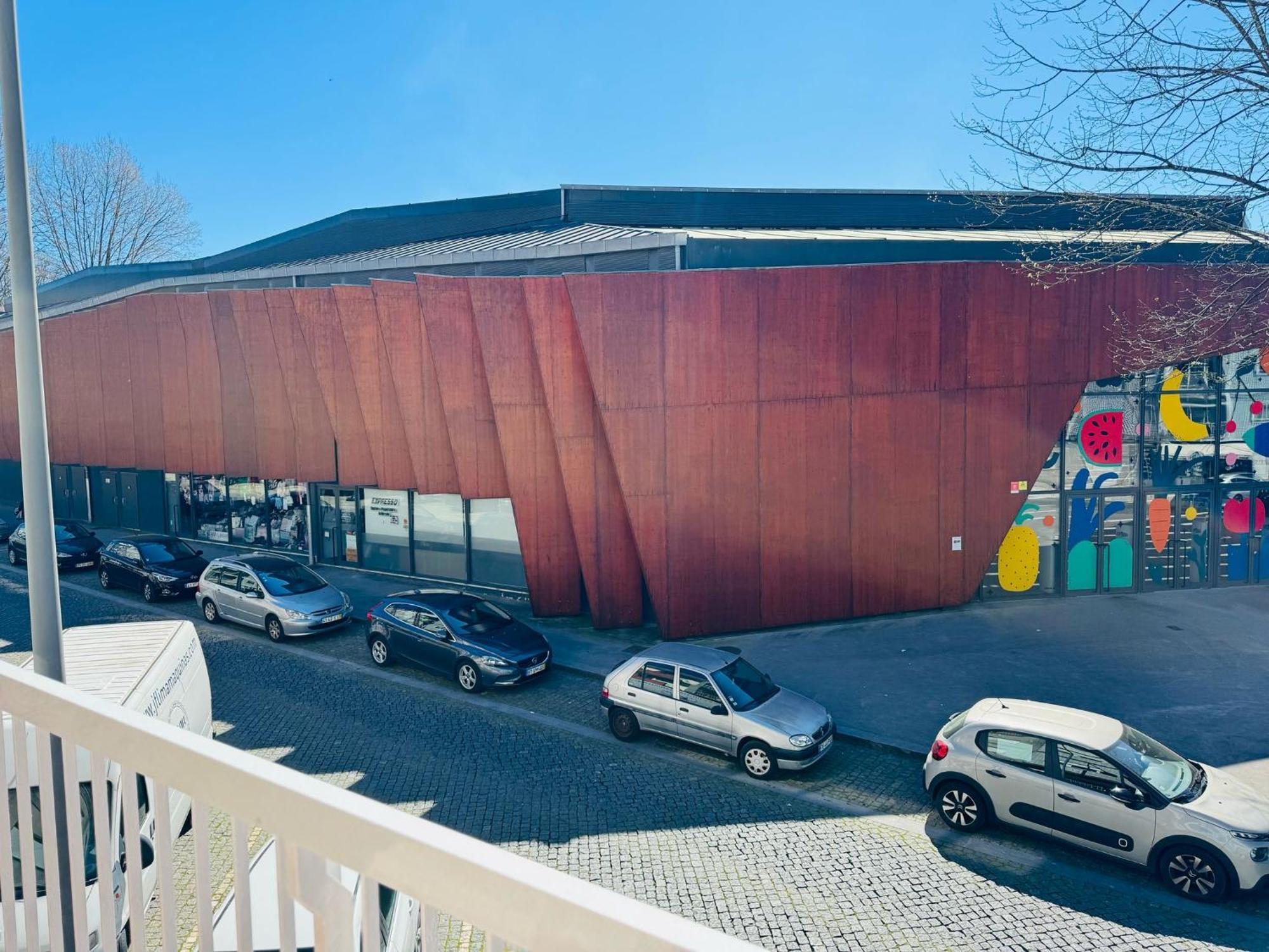 Casa Do Mercado - Totalmente Remodelado Braga Luaran gambar